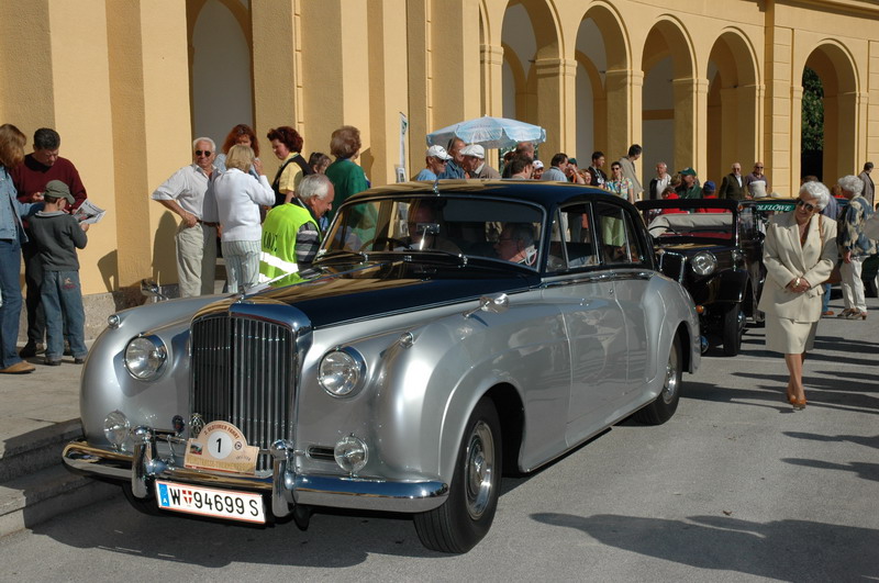 2. Weinstraßen Thermenregion Oldtimerfahrt 2005