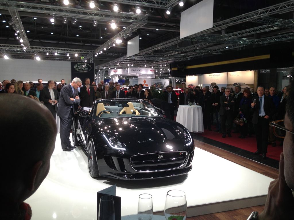 Auf Abwegen: Jaguar F-Type Österreich-Premiere